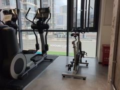 -极客游泳健身(王府井店)