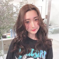 -东方美妍小鹏造型