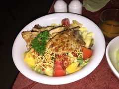 -Mai Mai Restaurant