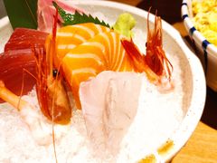 刺身拼盘（中）-初居食屋日式料理(万象城购物中心店)