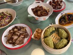 -老鼎万春卤菜(五代传承创始老店)