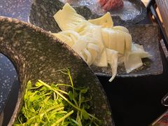 老哥牛黄喉-哥老官重庆美蛙鱼头(宝山龙湖店)