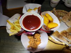 -多嘴肉蟹煲(万达店)