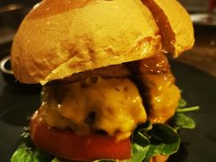 -HIGH FIVE哈福手工汉堡(桂林路店)