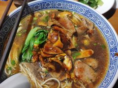 -沪西老弄堂面馆(定西路店)