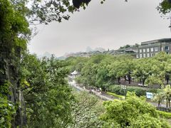 -叠彩山景区