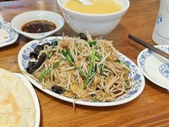 -老天桥酱肉烧饼夹肘子(天桥店)