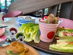 -水桶王国主题餐厅·聚会·生日派对·亲子活动·家庭套餐(亚龙湾希尔顿店)