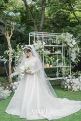 -艾米丽婚纱礼服