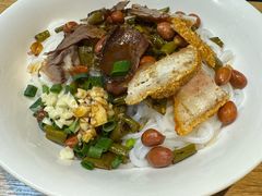 -牛八宝桂林米粉(八里庄店)