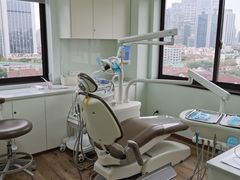 -Dr.Z dental仁康种植矫正中心