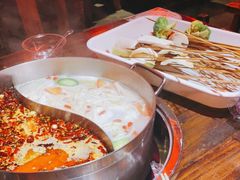 -乐山串串香老火锅(鼓楼店)