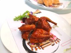 金牌玻璃乳鸽-茗鼎汇(星方汇广场店)