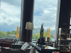 -时光吧·大堂吧·丽江和府洲际度假酒店