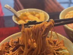 -粉家柳州螺蛳粉(杨宅路店)
