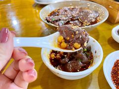 -曾三娘翘脚牛肉