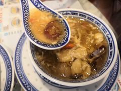 经后宝-广信牛奶甜品世家(台东店)