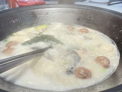 -陈大锅·岳阳鱼馆·地道岳阳菜(美食街店)