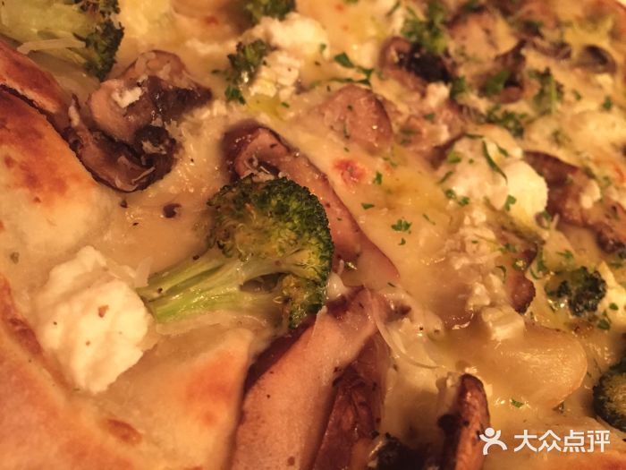 GREEN & SAFE(新天地店)portobello mushroom veggie pizza图片