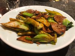 菜梗炒猪肝-菲乐餐厅(三十年经营·湖滨路店)