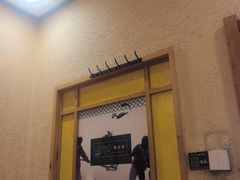 -咱屯子铁锅炖直营店(南湖大路店)