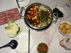 -德林酸菜鱼火锅(南丹店)