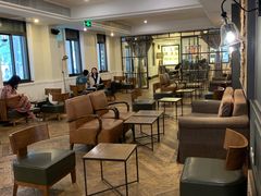 大堂-星巴克臻选(广州沙面店)