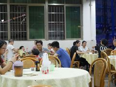 大堂-标记美食新鲜猪杂(兴南大道店)
