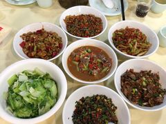 -笨罗卜浏阳菜馆(龙华鹏润达店)