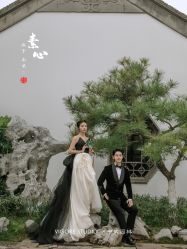 -雪中彩影婚纱摄影·微光艺术中心