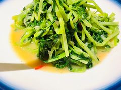 -维园悦谱·海派家常菜(乌鲁木齐南路店)