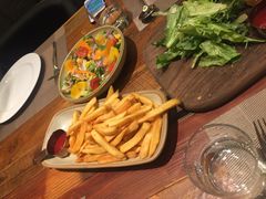 -自然食集西餐厅(泰晤士小镇店)
