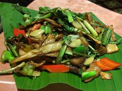 -云海肴·汽锅鸡·云南菜(天山百盛优客店)