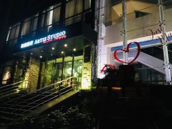 点击看大图 -THE QUEEN(北京店)