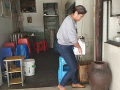 -酒宝荡烧烤(长航局江大路住宅小区店)