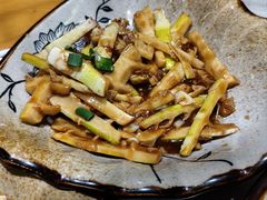 -馒少爷私房菜馆·龙虾