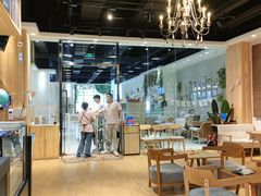 -藏猫猫咖啡主题馆(中央大道店)