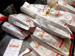 -Bánh Mì Huynh Hoa