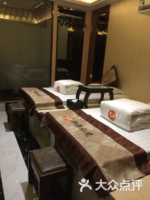 御指仙境港派足浴指压