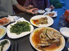-鑫悦楼煎蟹·16年海鲜大排档