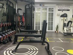 -简·无界健身工作室·运动康复·体态(石厦店)