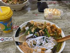 -吉庆桂林米粉·柳州螺蛳粉(港汇广场店)