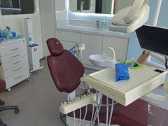 -极光口腔·矫正种植修复(锦江院区)