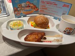 -海底捞火锅(武胜路凯德广场店)