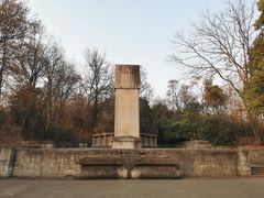 -廖仲恺何香凝墓