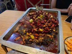 经典香辣烤鱼（清江鱼/份）-锦尚阁烤鱼•天津菜(宣武门胡同店)