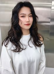 -十六番发型师事务所