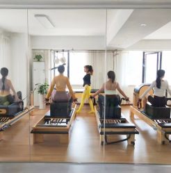 -馨媛瑜伽普拉提