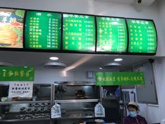 -老回回小吃(百万庄店)
