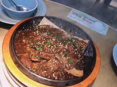 -蜜桃餐厅·伴山(绿宝广场店)